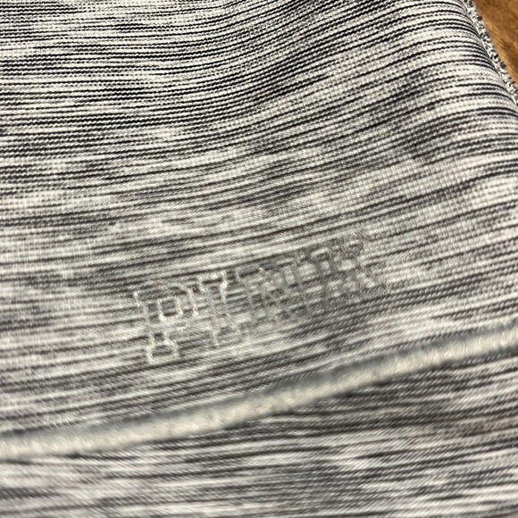 Victoria’s Secret Ultimate high waist bonded Pink leggings - Picture 7 of 12